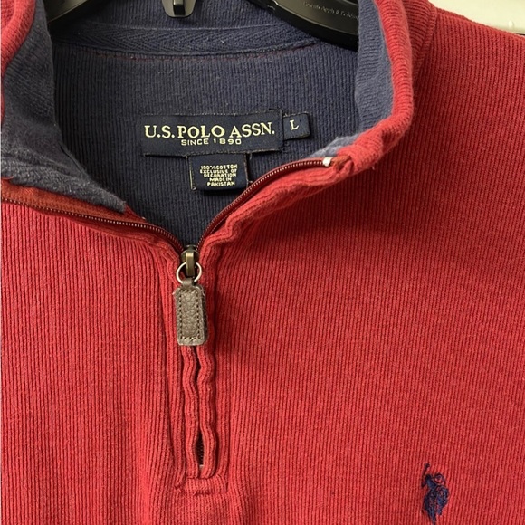 EUC U.S. Polo Assn. Pullover Sweater (L) - Picture 3 of 5